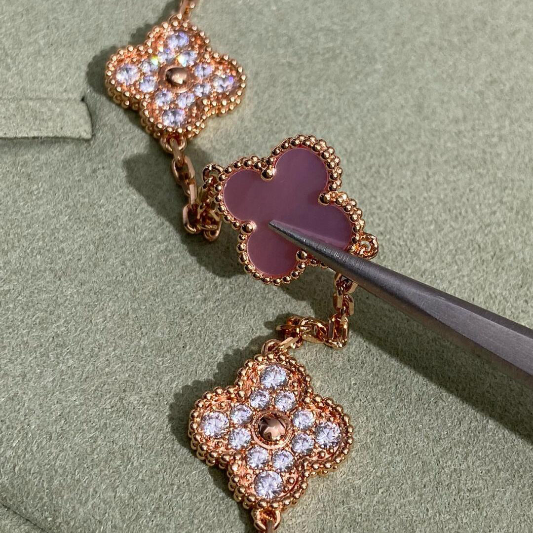 [Royal Jewellery]CLOVER 10 MOTIFS DIAMOND PINK MOP NECKLACE