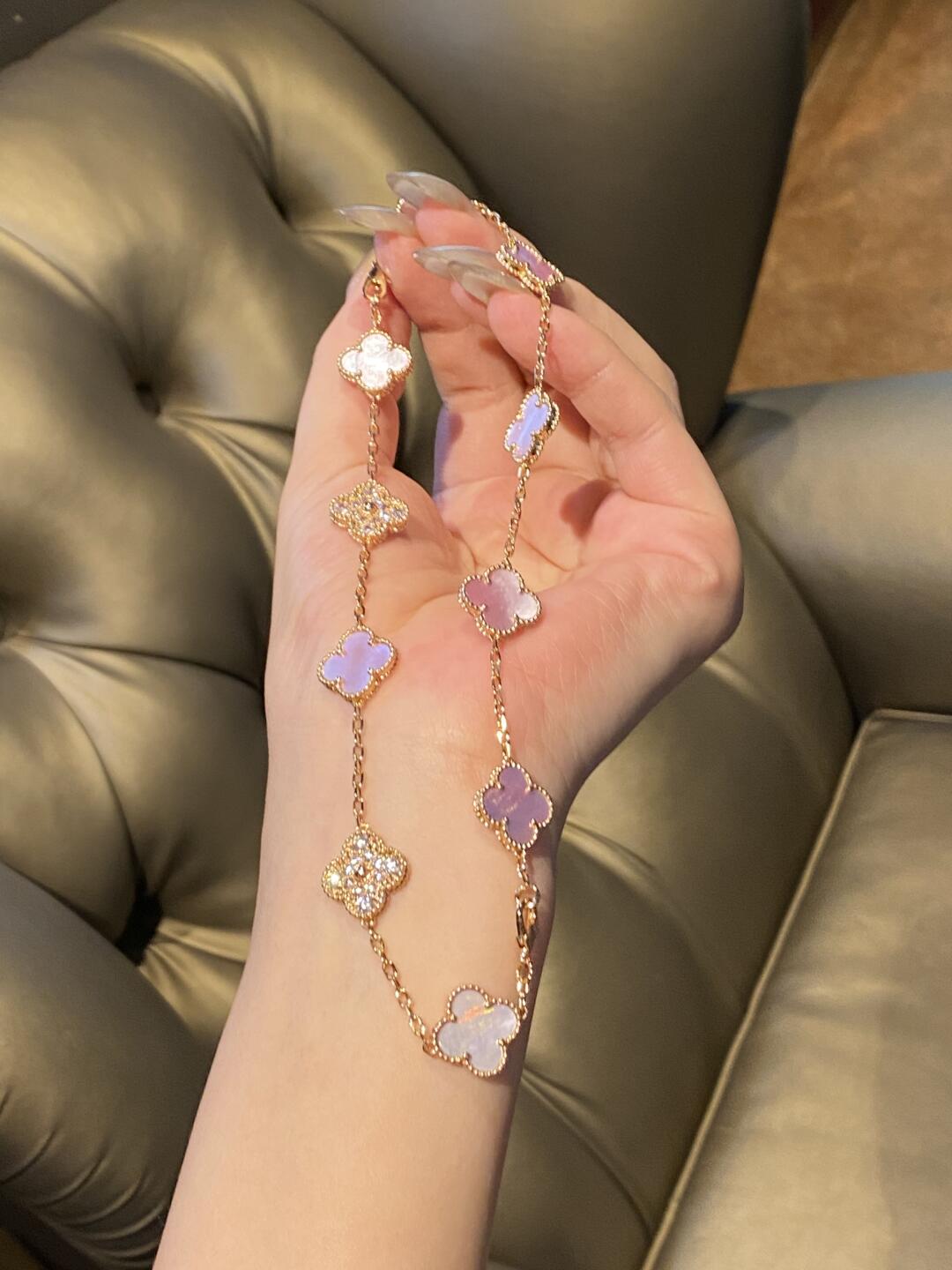 [Royal Jewellery]CLOVER 10 MOTIFS DIAMOND PINK MOP NECKLACE