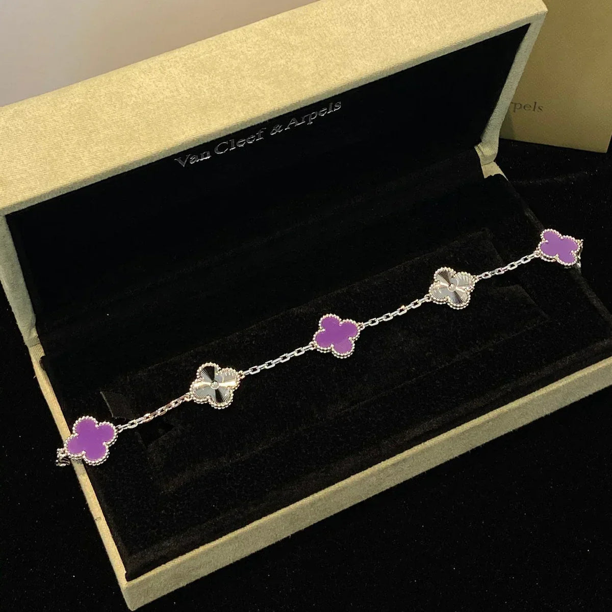[Royal Jewellery] CLOVER 5 MOTIF VIOLET BRACELET COLLECTION