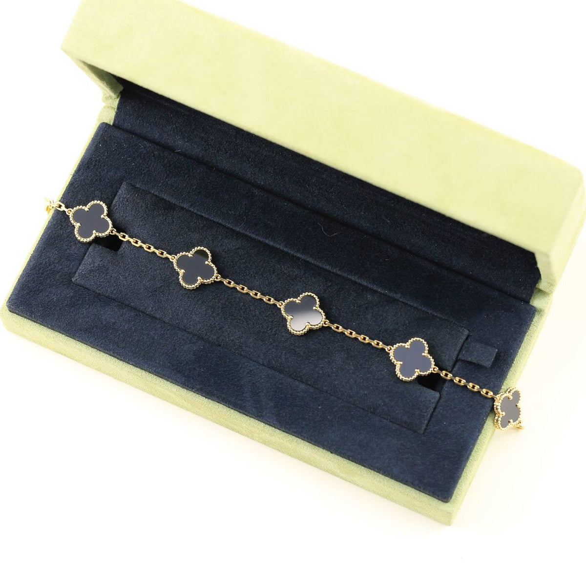 [Royal Jewellery] CLOVER 5 MOTIF ONYXS BRACELET COLLECTION
