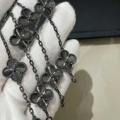 [Royal Jewellery]CLOVER 5 MOTIF BLACK BRACELET