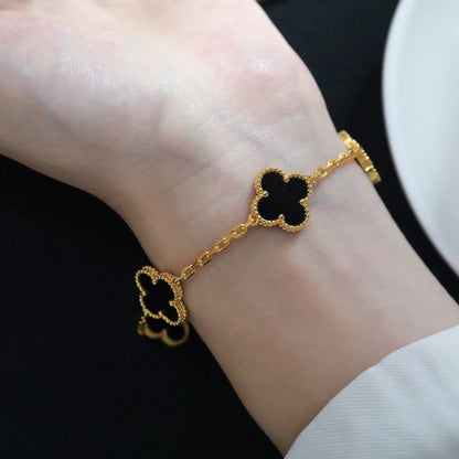 [Royal Jewellery] CLOVER 5 MOTIF ONYXS BRACELET COLLECTION