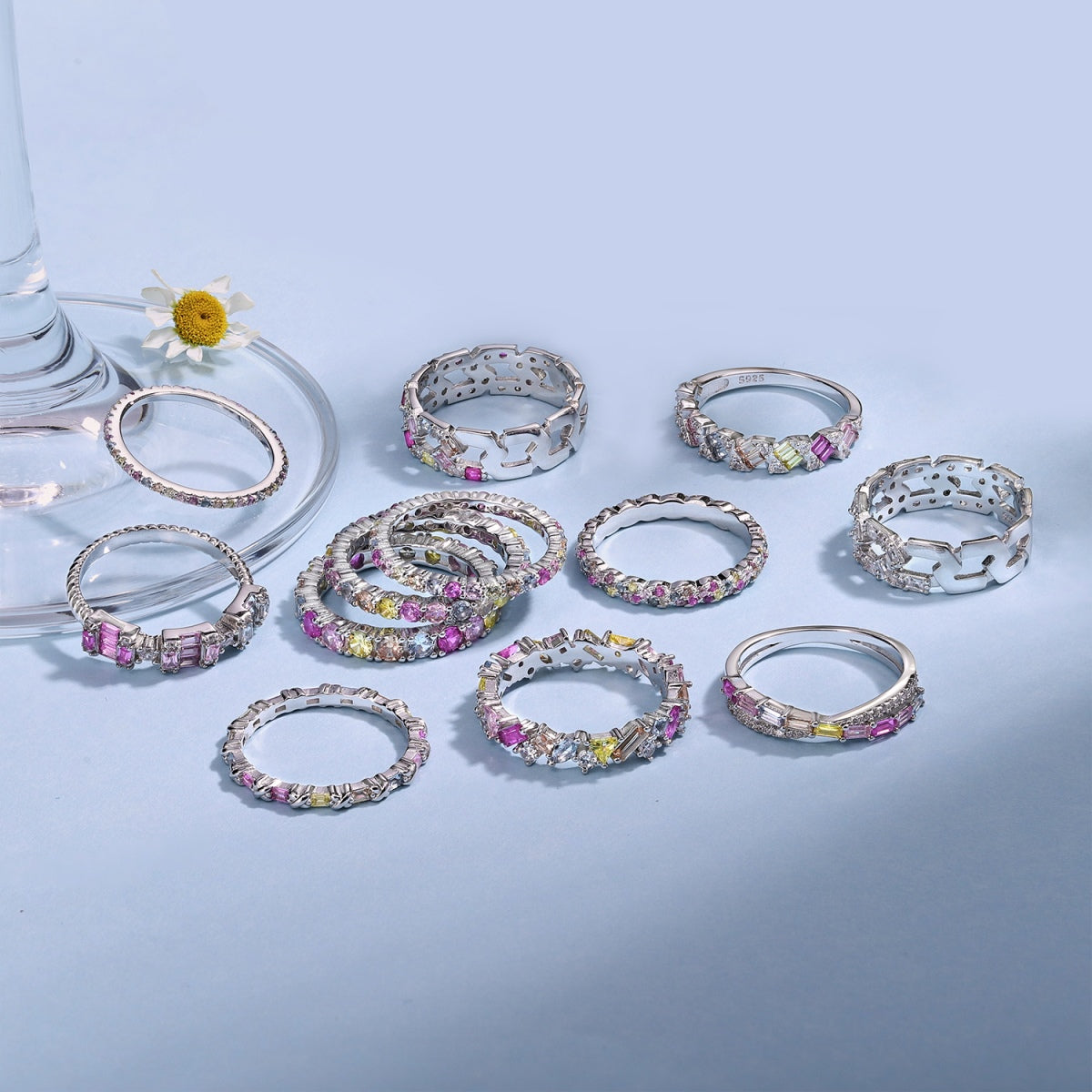 [Royal Jewellery]Radiant Sparkling Round Cut Daily Ring