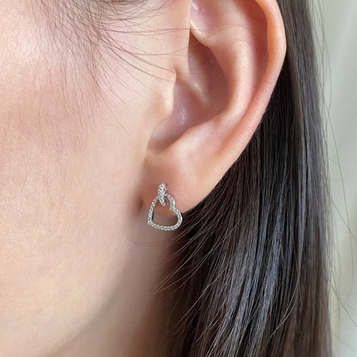 [Royal Jewellery]Dainty Heart Shape Earrings