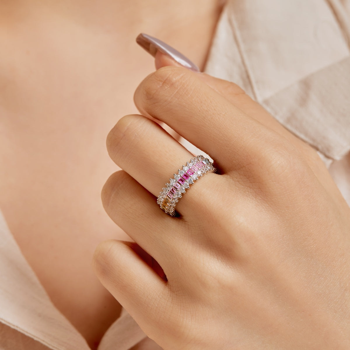 [Royal Jewellery]Ornate Colorful Radiant Cut Daily Ring