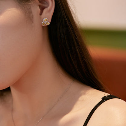 [Royal Jewellery]Ornate Flower Shape Pear Cut Lover Earrings