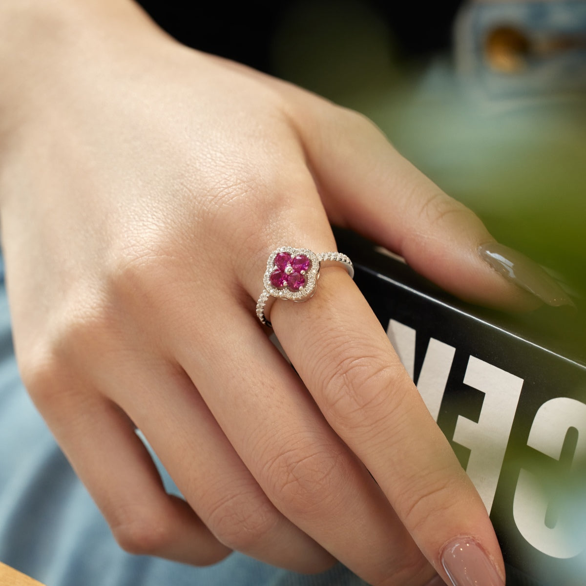 [Royal Jewellery]Four Leaf Clover Flower Design Ring