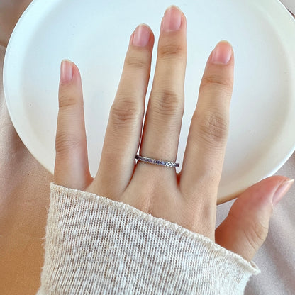 [Royal Jewellery]Delicate Sparkling Round Cut Daily Ring