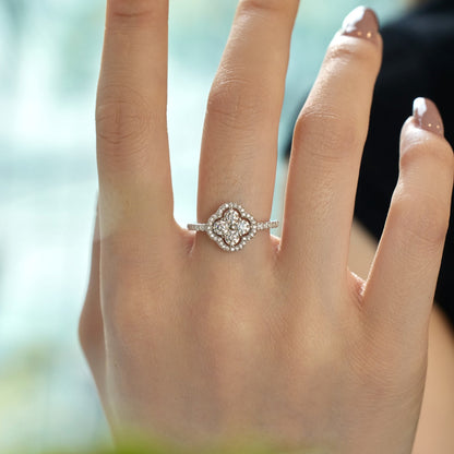 [Royal Jewellery]Four Leaf Clover Flower Design Ring