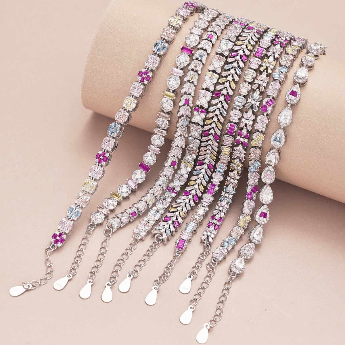 [Royal Jewellery]Dainty Radiant Emerald Cut Daily Bracelet