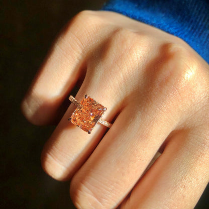 [Royal Jewellery]4.0 Carat Luxurious Engagement Ring