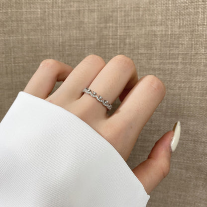 [Royal Jewellery]Elegant Resplendent Round Shape Party Ring