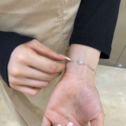 [Royal Jewellery]Dazzling Round Cut Shape Bracelet