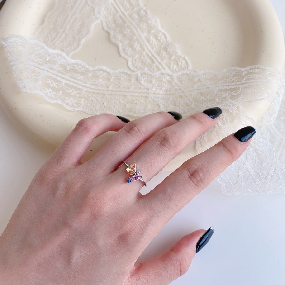[Royal Jewellery]Radiant Colorful Multi Cut Daily Ring