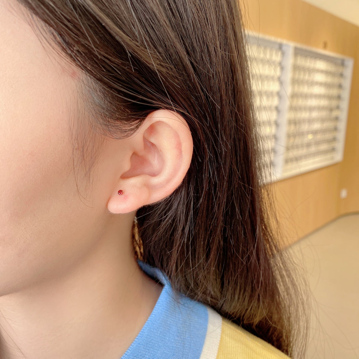 [Royal Jewellery]Delicate Solitaire Earrings