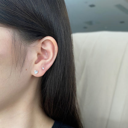 [Royal Jewellery]Sparkling Heart Shaped Simple Earrings