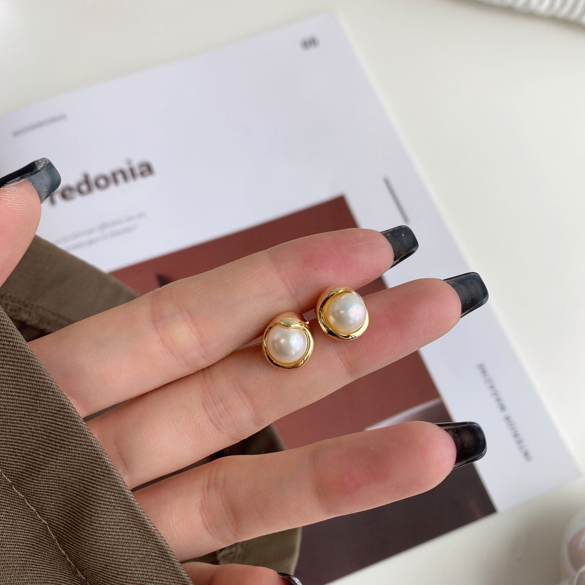 [Royal Jewellery]Dainty Bread Pearl Earrings