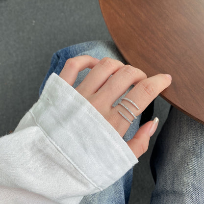 [Royal Jewellery]Unique Vibrant Entangle Daily Ring