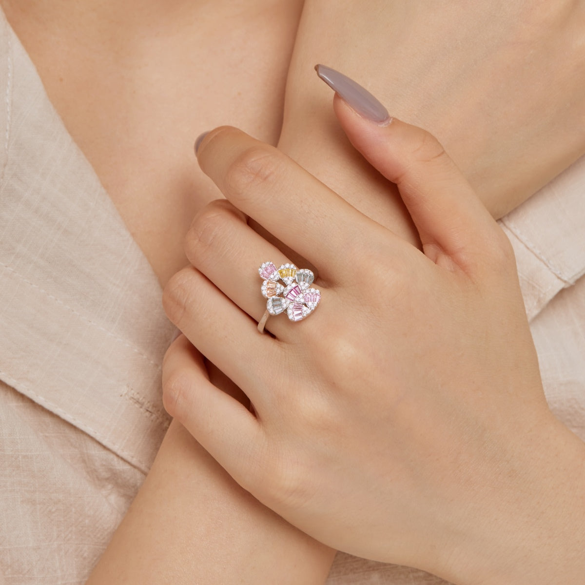 [Royal Jewellery]Sparkling Colorful Water Drop Shape Daily Ring