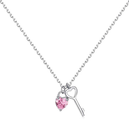 [Royal Jewellery]Unique Heart Shape Key Pendent Necklace