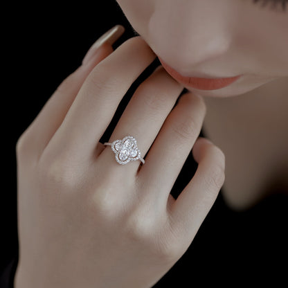 [Royal Jewellery]Luxurious Eternity Flower Shape Banquet Ring