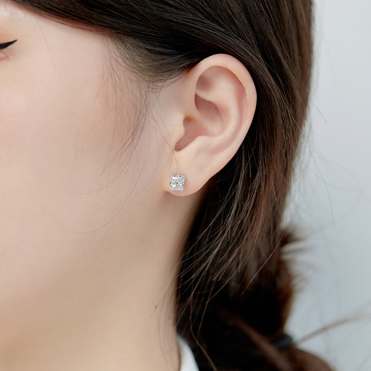 [Royal Jewellery]1.0 Carat Radiant Princess Cut Wedding Earrings