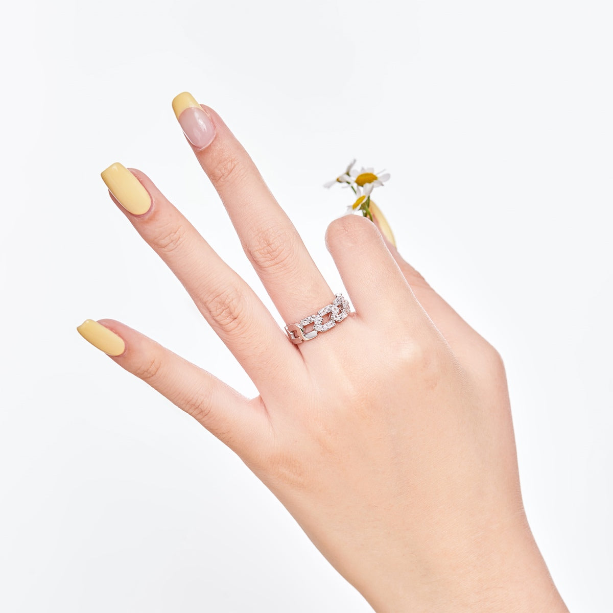 [Royal Jewellery]Sparkling Vibrant Emerald Cut Daily Ring