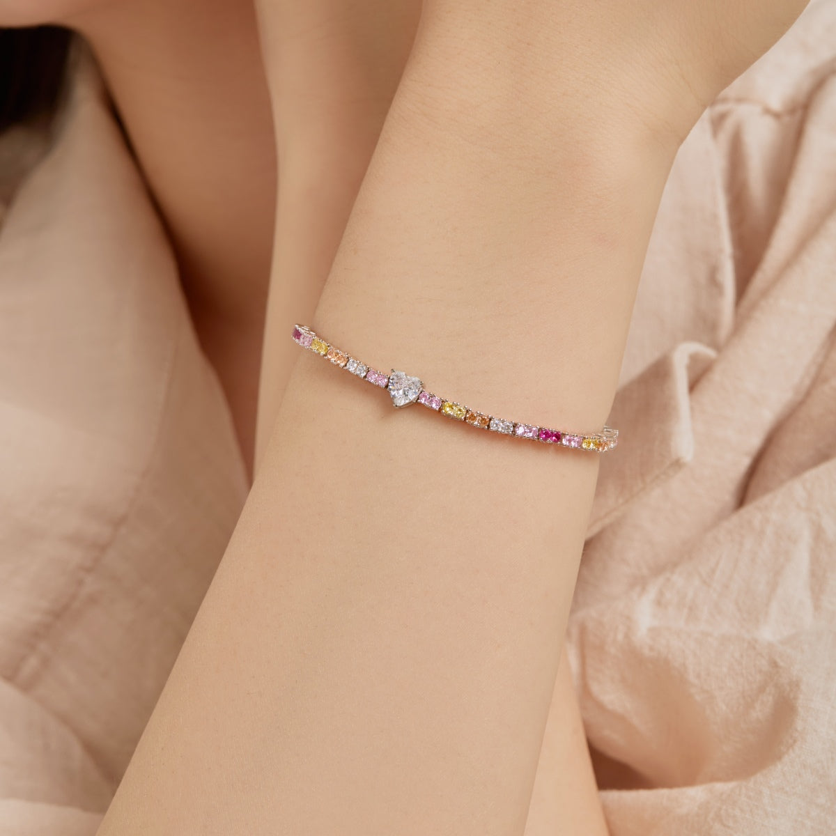 [Royal Jewellery]Delicate Romantic Heart Shape Lover Bracelet
