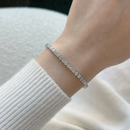 [Royal Jewellery]Dainty Charming Round Cut Tennis Bracelet