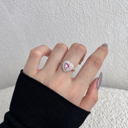 [Royal Jewellery]Delicate Ebullient Heart Shape Wedding Ring