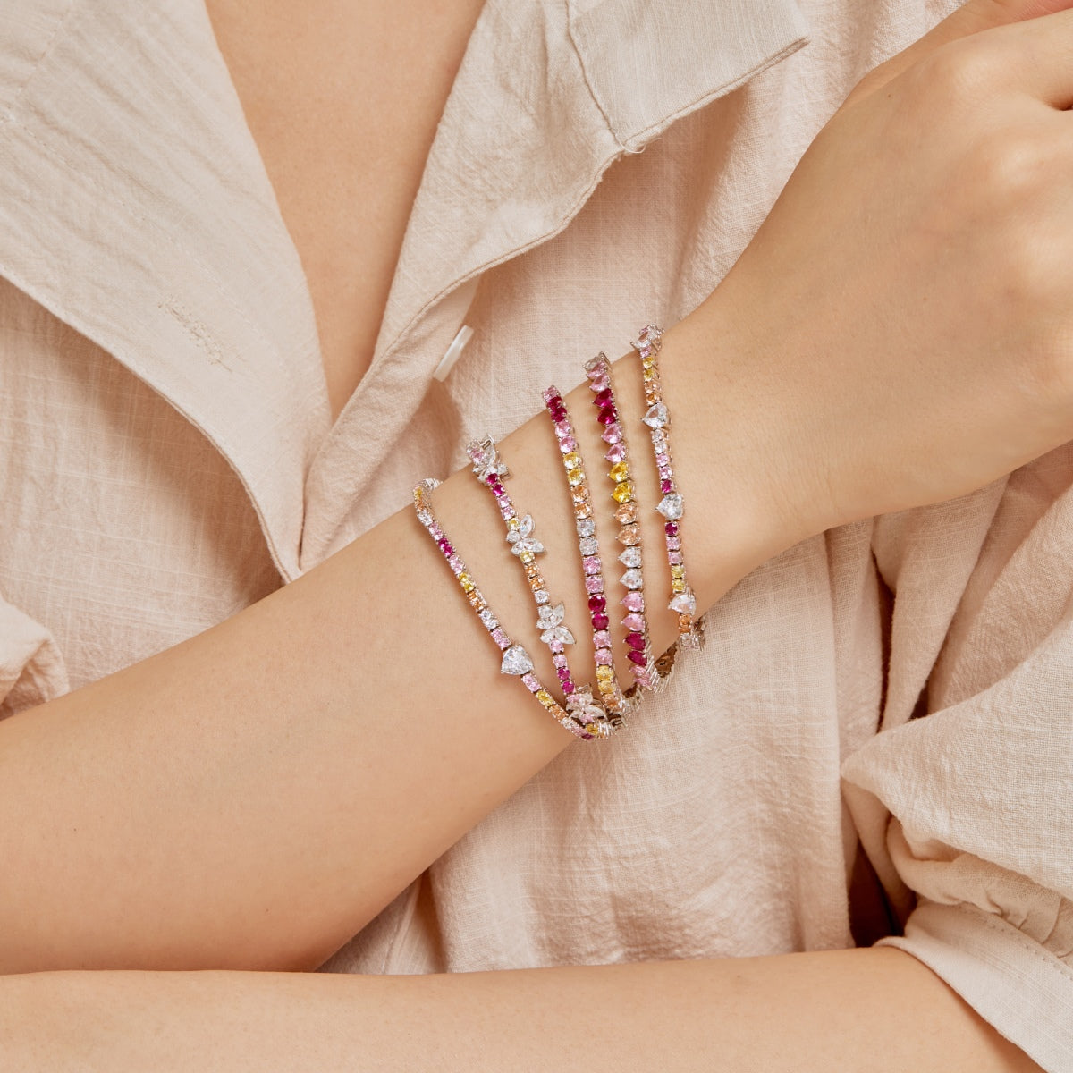 [Royal Jewellery]Romantic Heart Shape Round Cut Lover Bracelet