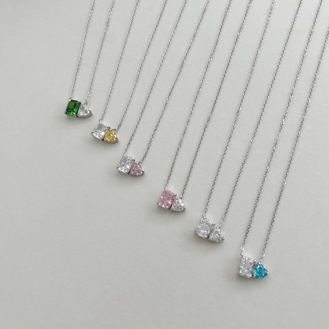 [Royal Jewellery]Dazzling Square & Heart Shape Necklace