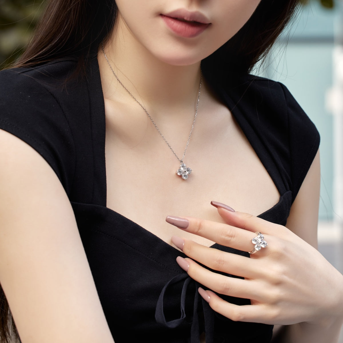 [Royal Jewellery]Four-Leaf Clover And Eight-Pointed Star Necklace