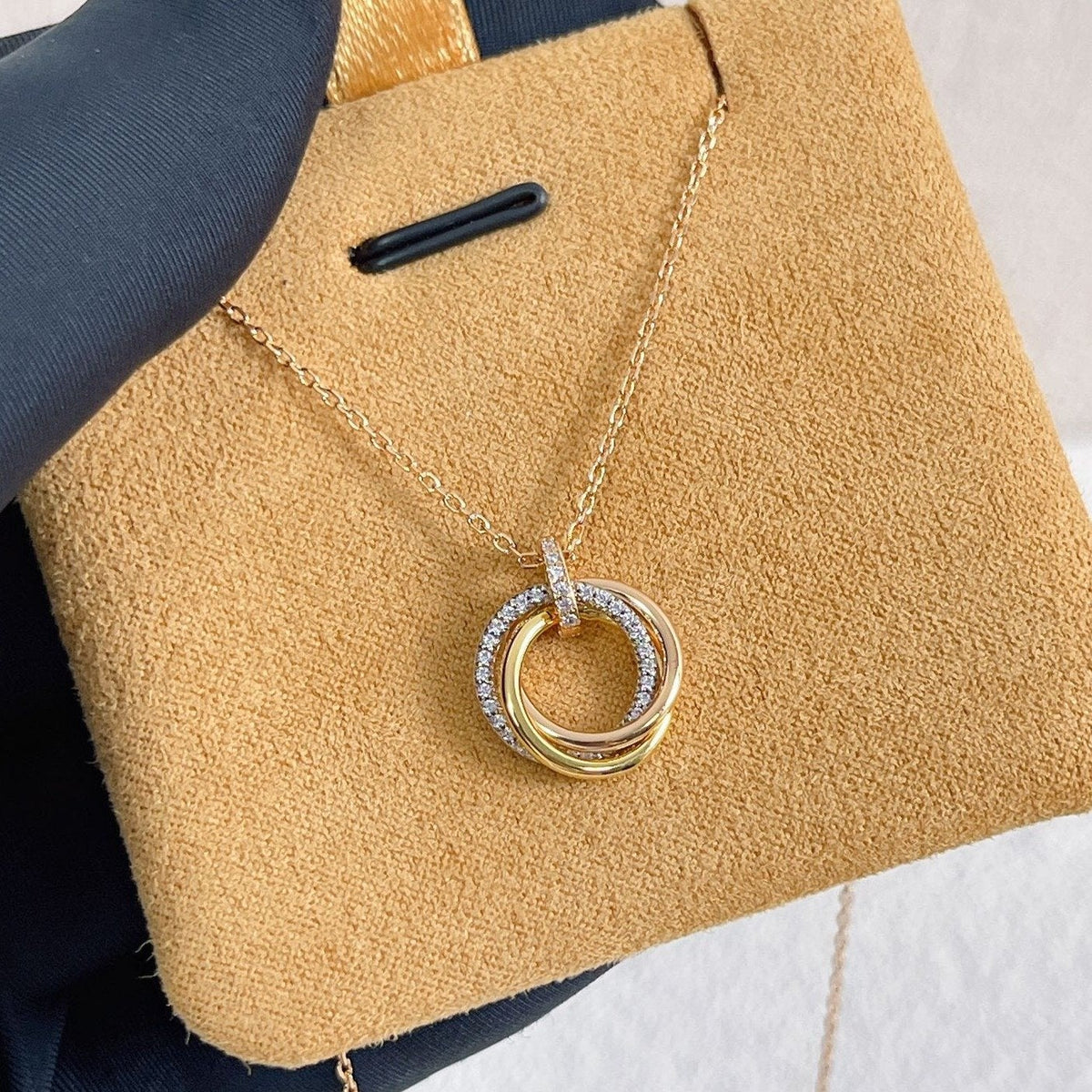 [Royal Jewellery]TRINITY NECKLACE SILVER GOLD PINK GOLD DIAMONDS