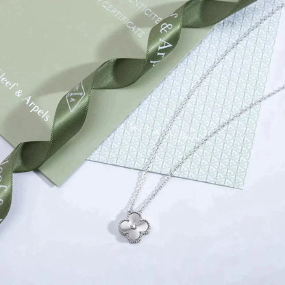 [Royal Jewellery]CLOVER  15MM DIAMOND LASER NECKLACE SILVER
