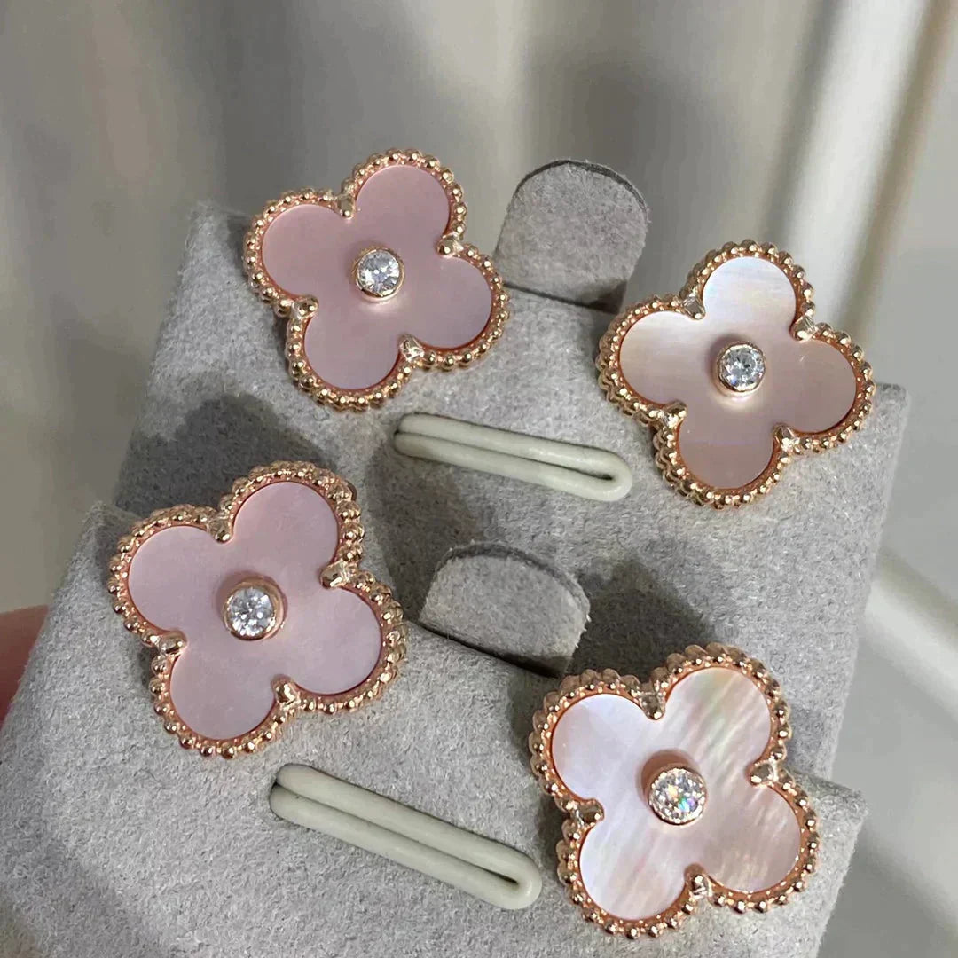 [Royal Jewellery]CLOVER MEDIUM 1 MOTIFS  PINK MOP DIAMOND EARRINGS