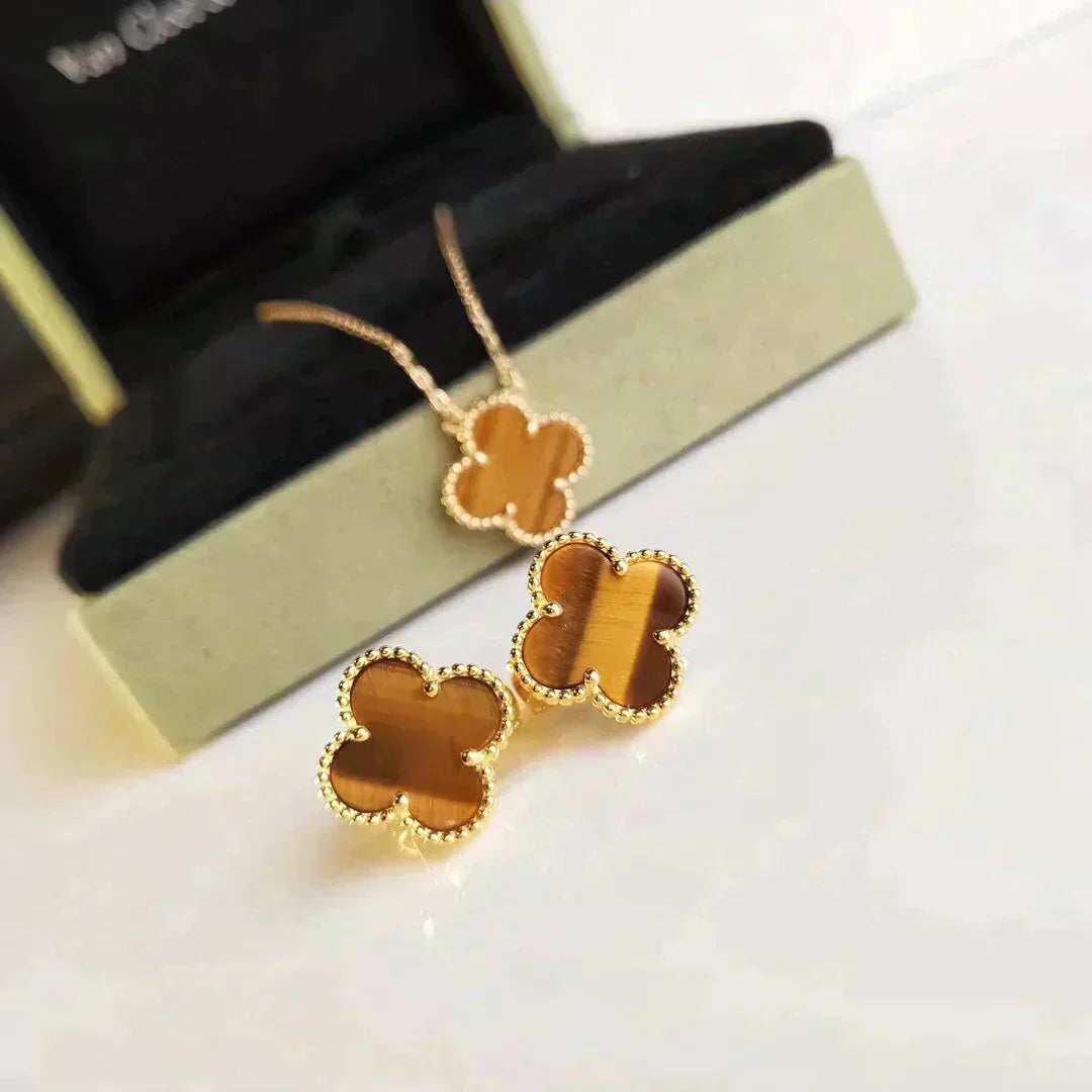 [Royal Jewellery]CLOVER MEDIUM 1 MOTIFS TIGER EYE EARRINGS