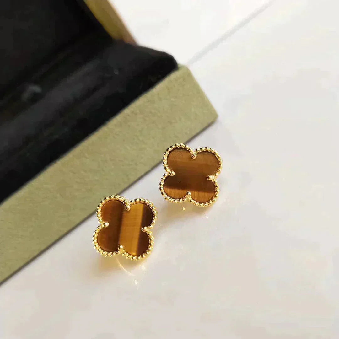[Royal Jewellery]CLOVER MEDIUM 1 MOTIFS TIGER EYE EARRINGS