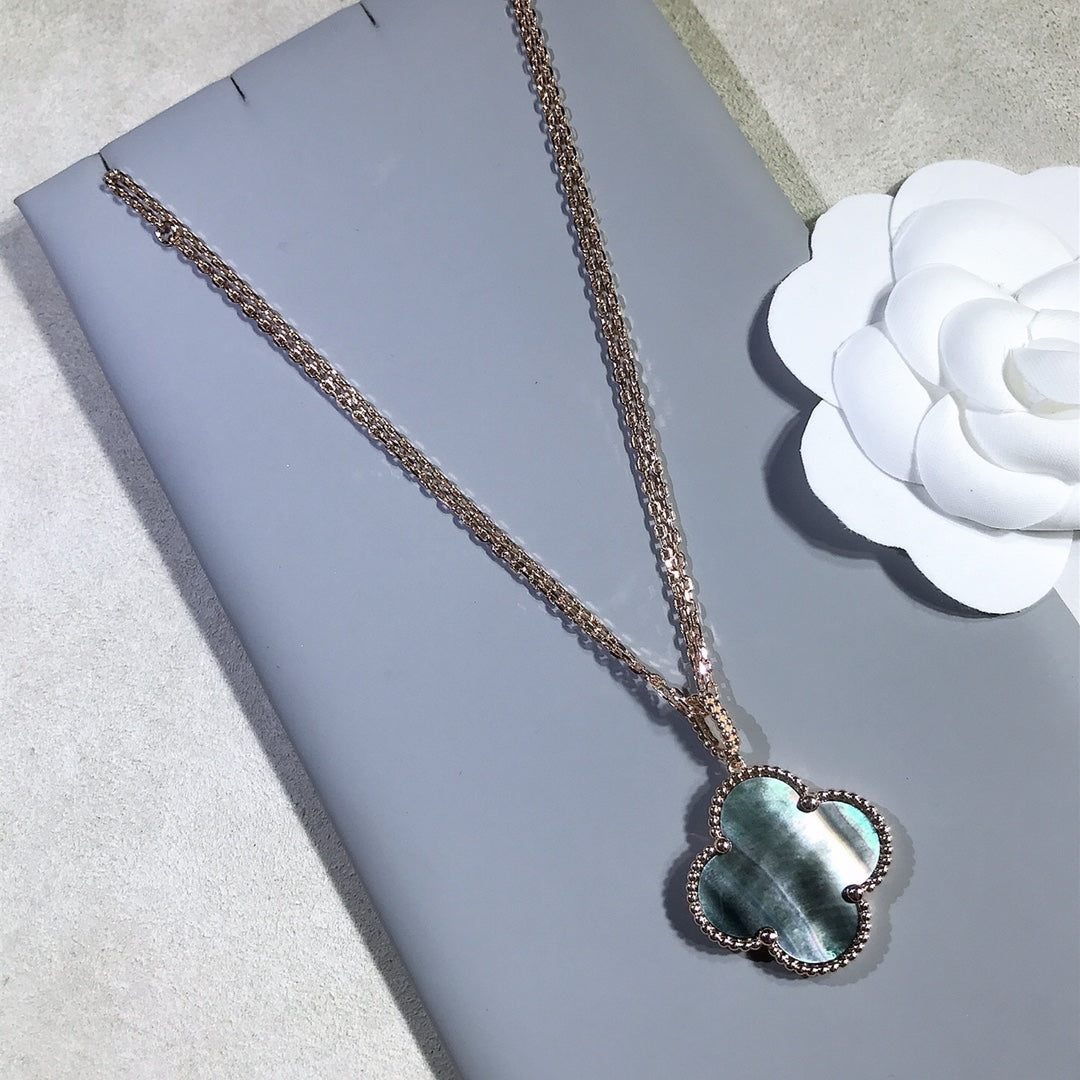 [Royal Jewellery]CLOVER 25MM GOLD DARK MOP BIG CLOVER NECKLACE