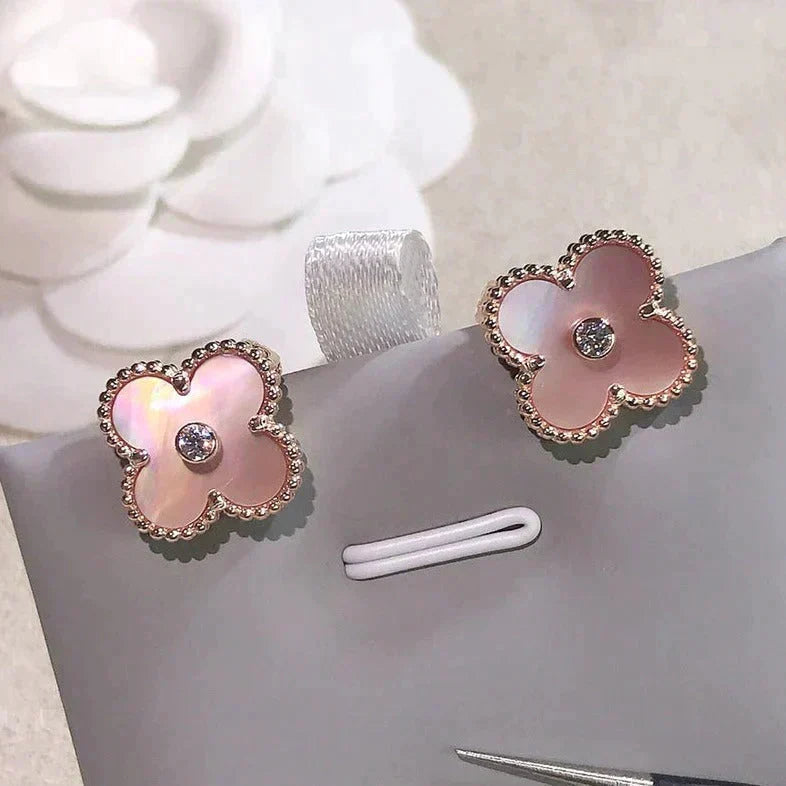 [Royal Jewellery]CLOVER MEDIUM 1 MOTIFS  PINK MOP DIAMOND EARRINGS
