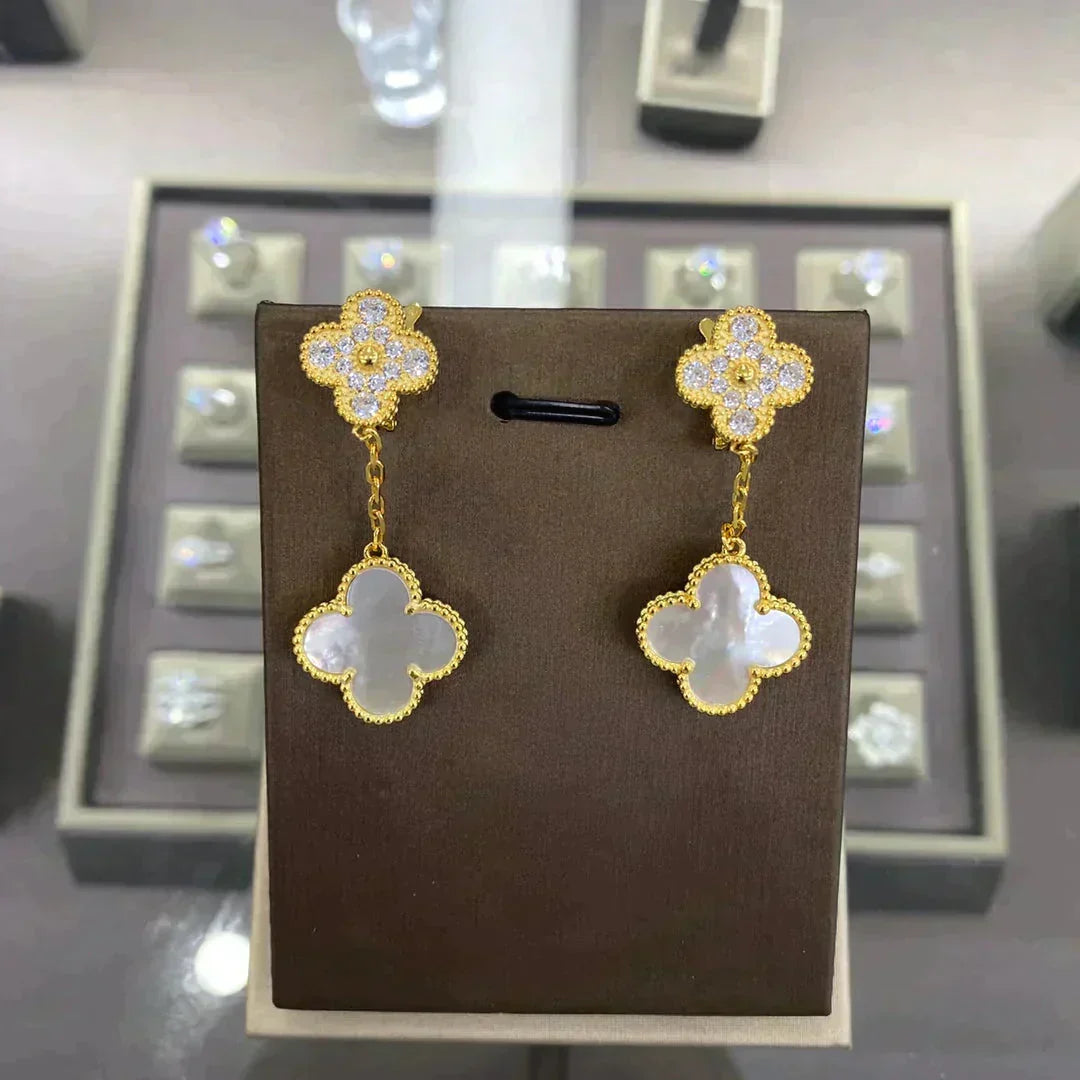 [Royal Jewellery]CLOVER  2 MOTIFS  DIAMOND  EARRINGS (MULTIPLE CHOICESç´