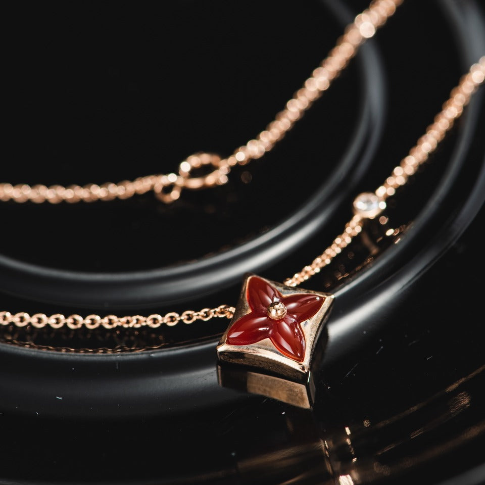 [Royal Jewellery]STAR NECKLACE PINK GOLD 1 DIAMOND