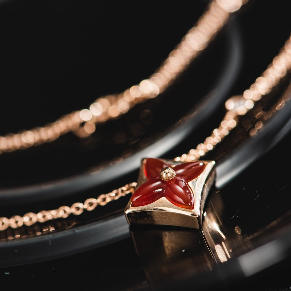 [Royal Jewellery]STAR NECKLACE PINK GOLD 1 DIAMOND