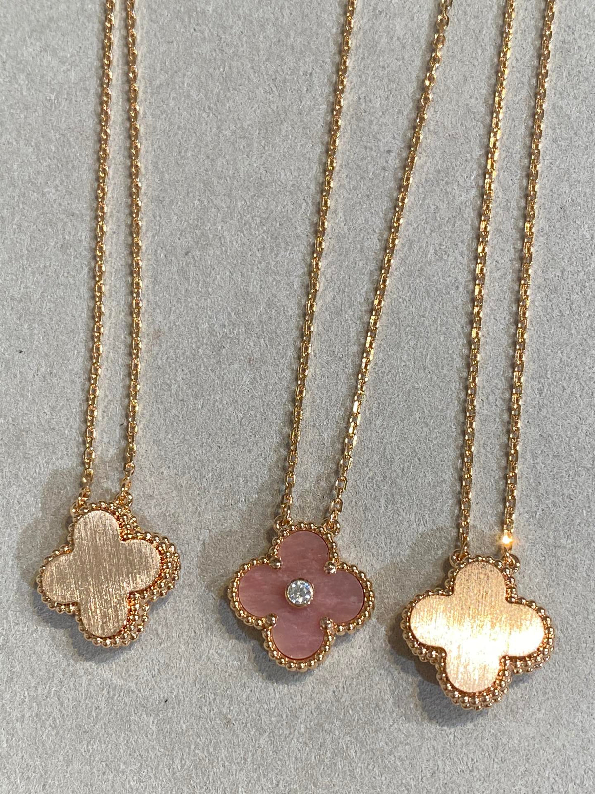 [Royal Jewellery]CLOVER 15MM DIAMOND RHODONITE NECKLACE