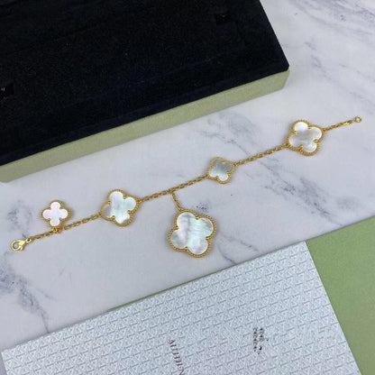 [Royal Jewellery]MAGIC CLOVER MOP GOLD BRACELET 5 MOTIFS