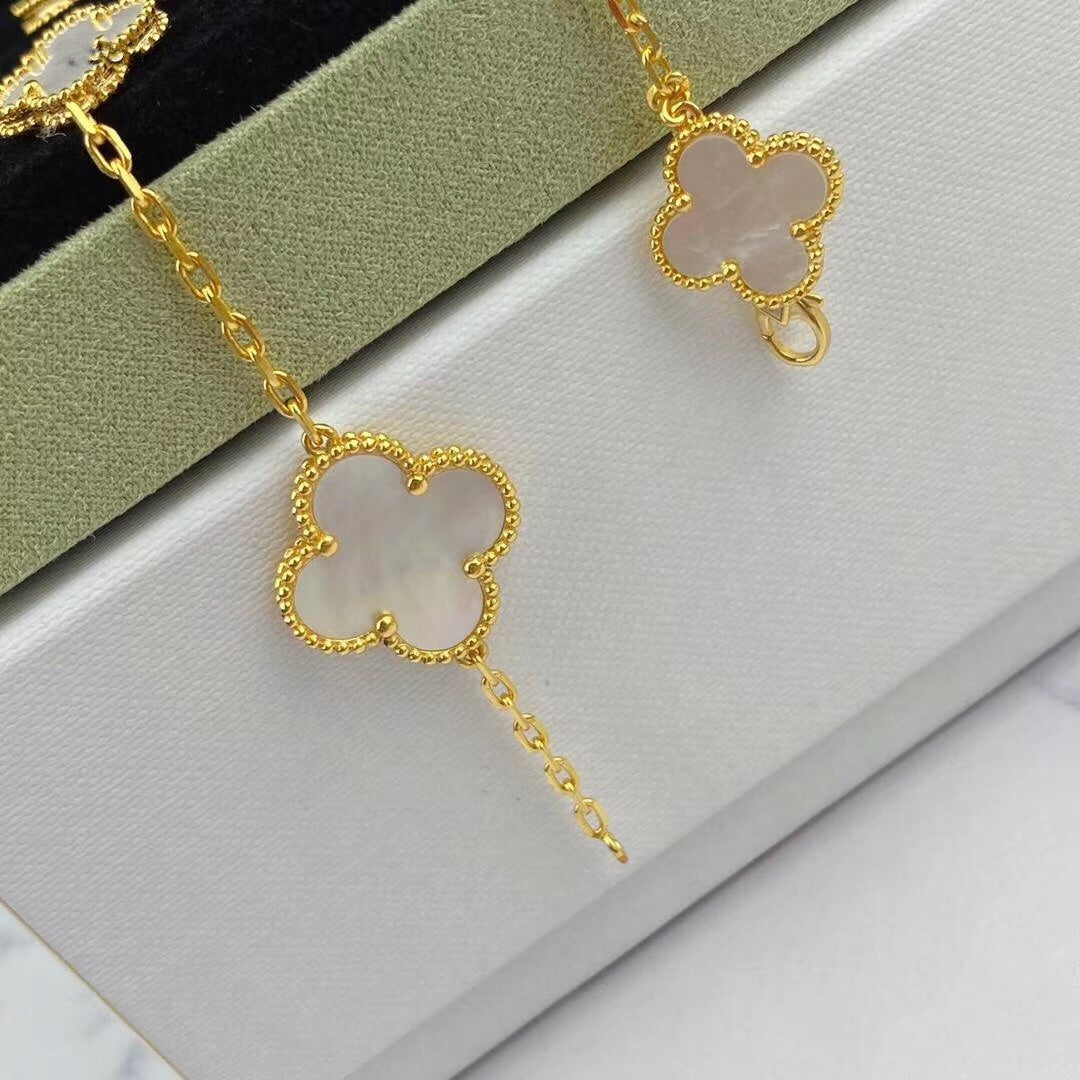 [Royal Jewellery]MAGIC CLOVER MOP GOLD BRACELET 5 MOTIFS