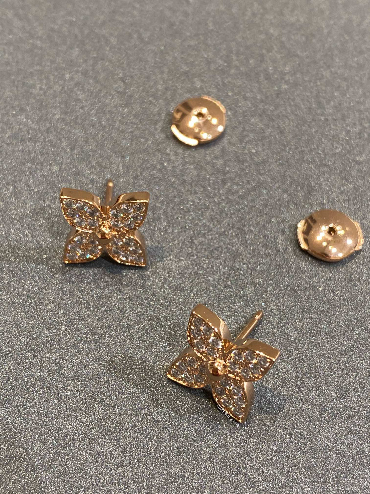 [Royal Jewellery]STAR DIAMOND EARRINGS