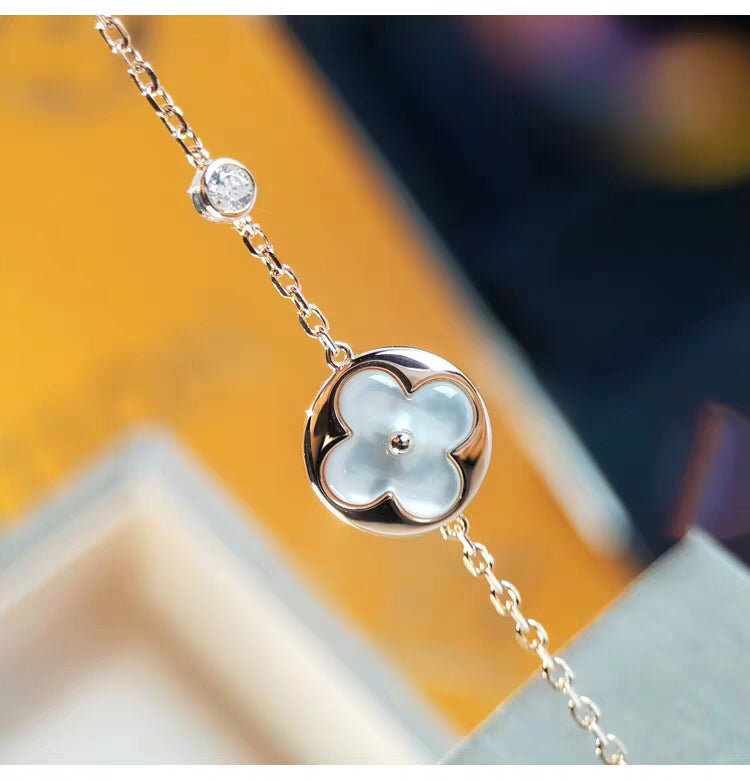 [Royal Jewellery]SUN MOP GOLD 1 DIAMOND NECKLACE