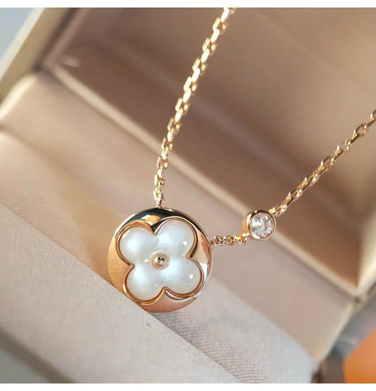 [Royal Jewellery]SUN MOP GOLD 1 DIAMOND NECKLACE