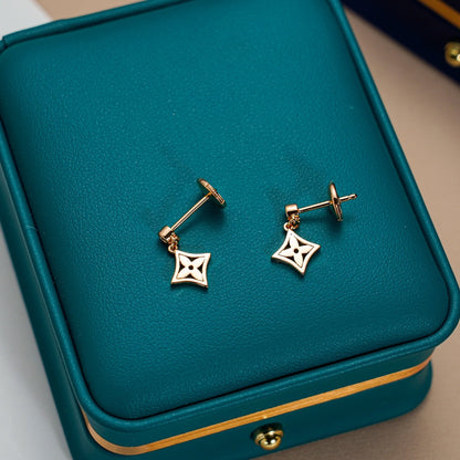 [Royal Jewellery]STAR EARRINGS GOLD
